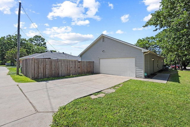105 William St, Pottsboro, TX 75076 - view of side of property