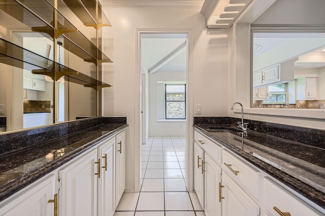 6226 Liberty Hl, Dallas, TX 75248 - bar area featuring a sink and light tile patterned floors