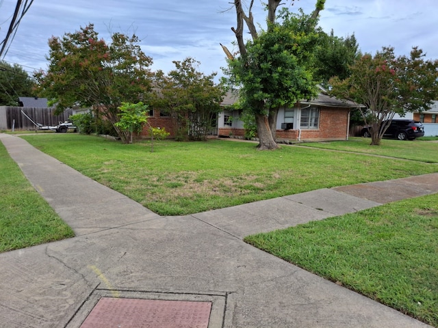 12634 Templeton Trl, Farmers Branch, TX 75234 - view of yard