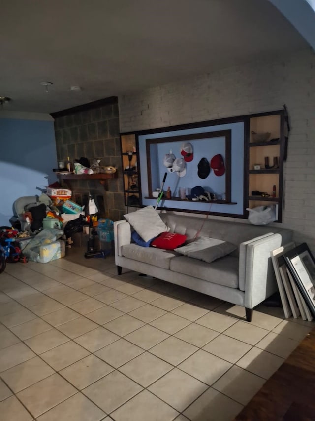 12634 Templeton Trl, Farmers Branch, TX 75234 - view of tiled living room