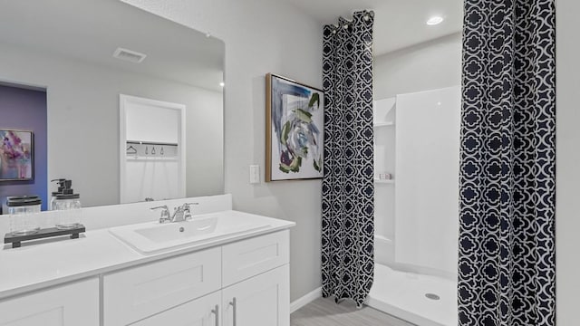 9453 Mint Hill Dr, Fort Worth, TX 76108 - full bath featuring vanity, a shower, and a spacious closet