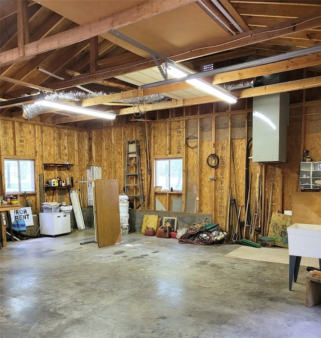 697 Highland Crest Dr, Hurst, TX 76054 - view of garage