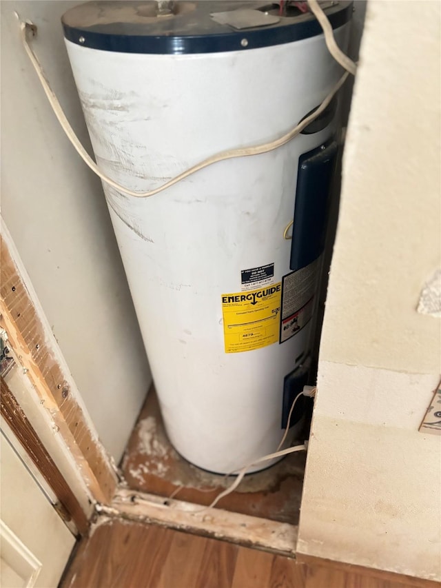 295 Denton Heights Ln, Weatherford, TX 76085 - utility room with water heater