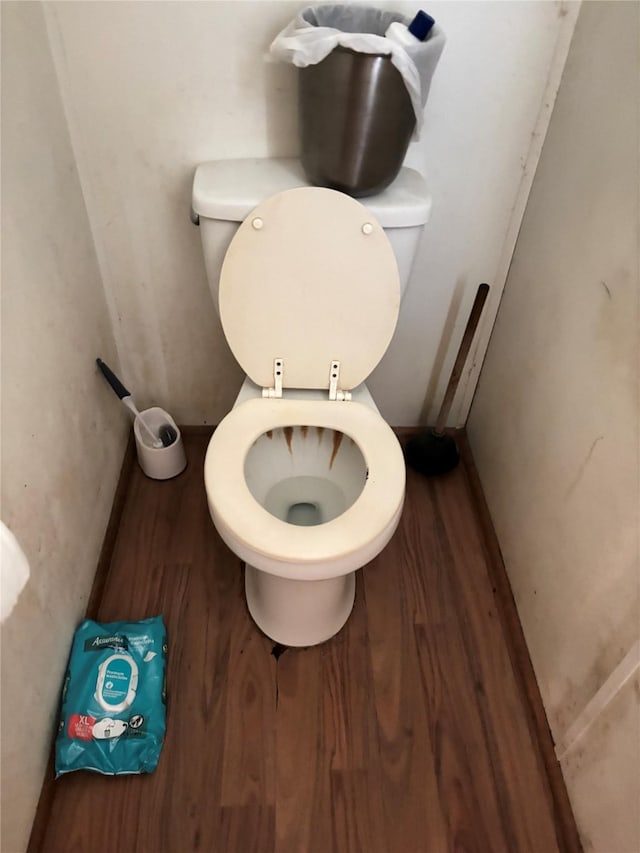 295 Denton Heights Ln, Weatherford, TX 76085 - bathroom with wood finished floors