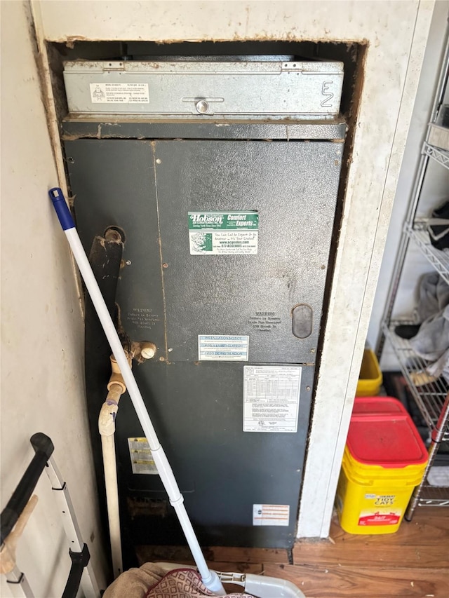 295 Denton Heights Ln, Weatherford, TX 76085 - utilities with heating unit