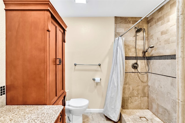 7612 Creekmoore Dr, Fort Worth, TX 76133 - bathroom featuring a tile shower and vanity