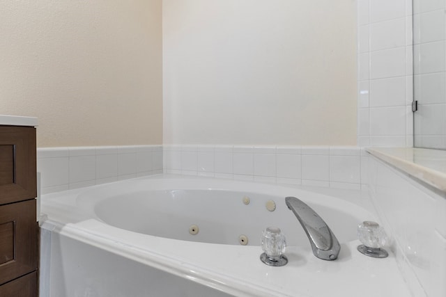 6716 Armstrong Ct, Fort Worth, TX 76137 - bathroom featuring a jetted tub