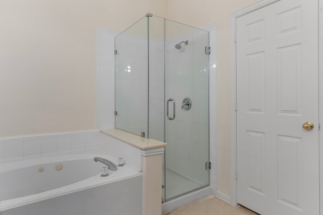 6716 Armstrong Ct, Fort Worth, TX 76137 - bathroom with a whirlpool tub and a stall shower