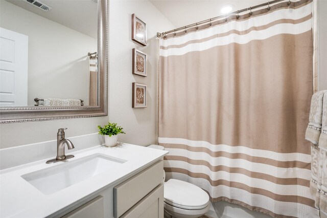 595 Yucca Ct, Princeton, TX 75407 - full bathroom featuring vanity and a shower with curtain