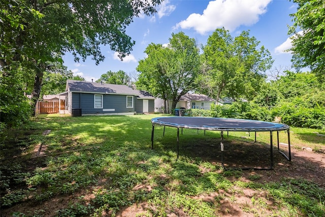3624 Hardeman St, Fort Worth, TX 76119 - view of yard featuring a trampoline