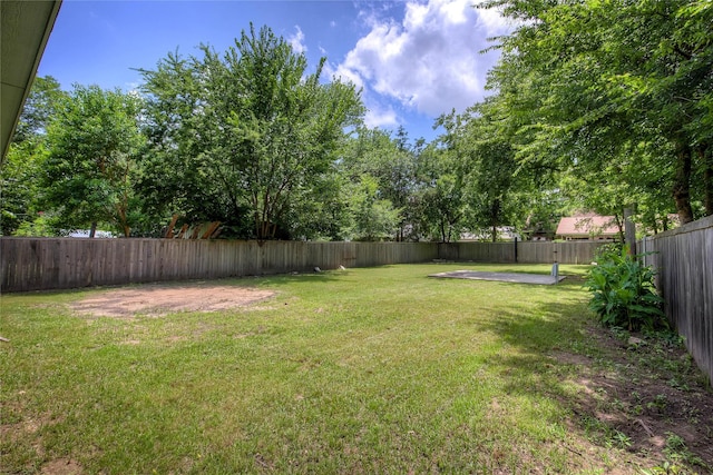 109 W Damon St, Terrell, TX 75160 - fenced backyard featuring a patio area