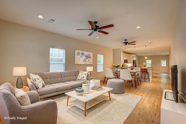 109 W Damon St, Terrell, TX 75160 - living area featuring light wood-style floors, recessed lighting, and ceiling fan