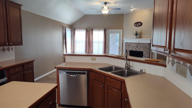 11521 Blanchard Dr, Frisco, TX 75035 - kitchen featuring dishwasher, tasteful backsplash, a ceiling fan, light countertops, and vaulted ceiling
