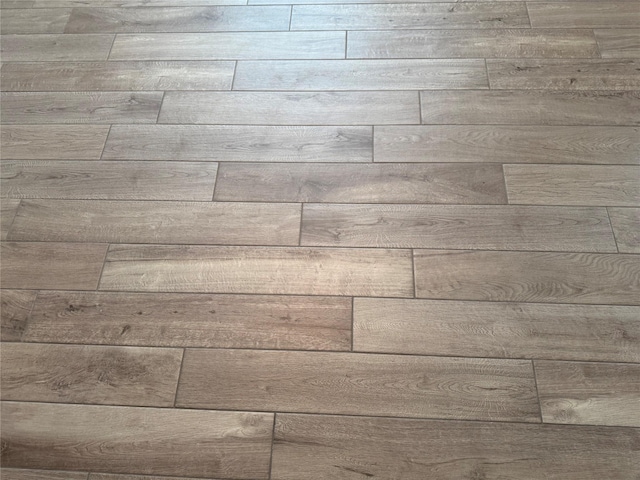 928 Rosebud Dr, Azle, TX 76020 - detailed view of parquet floors