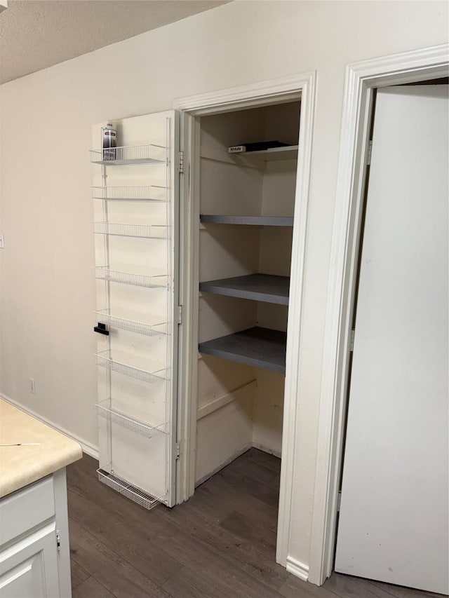 928 Rosebud Dr, Azle, TX 76020 - view of pantry