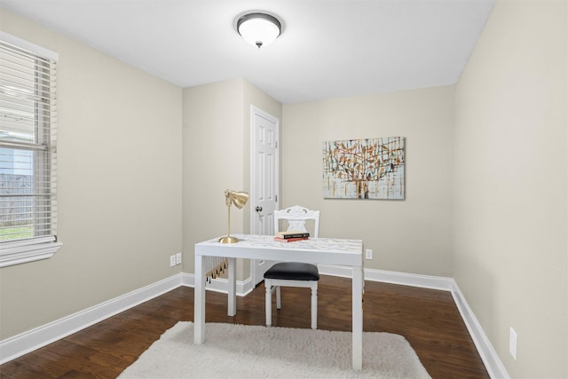 411 Harcourt St, Weatherford, TX 76086 - home office with wood finished floors