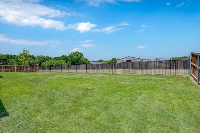 233 Kirkpatrick Ct, Argyle, TX 76226 - view of fenced backyard