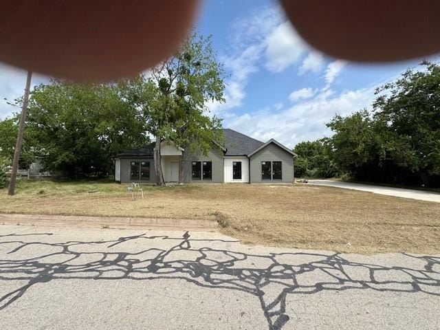 1011 Holden St Unit 1, Glen Rose, TX 76043 - view of front of house