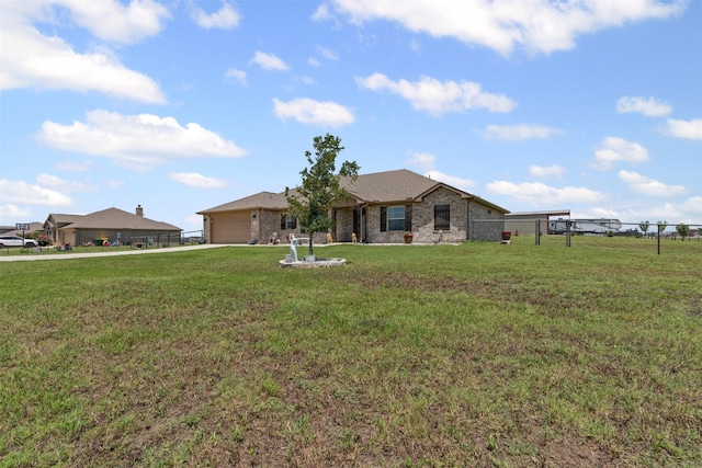 104 Knoll Ln, Decatur, TX 76234 - single story home with an attached garage, driveway, and brick siding