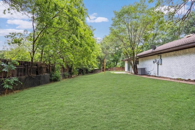 4132 Alava Dr, Fort Worth, TX 76133 - view of fenced backyard
