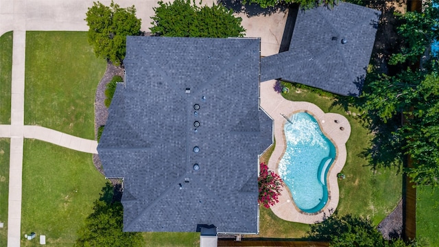 214 Chisholm Trl, Argyle, TX 76226 - bird's eye view of a pool