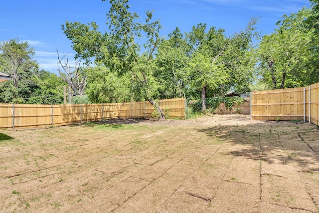 5136 Farnsworth Ave, Fort Worth, TX 76107 - view of fenced backyard