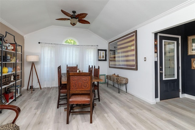 874 Havenbrook Dr, Arlington, TX 76001 - dining area with ceiling fan, wood finished floors, and lofted ceiling