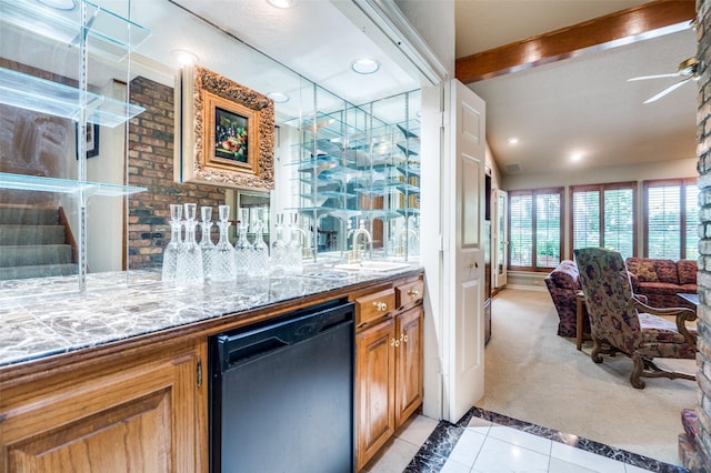 100 La Paz Ct, Irving, TX 75062 - indoor wet bar featuring black dishwasher, light tile patterned floors, light carpet, recessed lighting, and ceiling fan