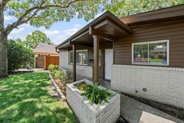 7005 Culver Ave, Fort Worth, TX 76116 - entrance to property with brick siding