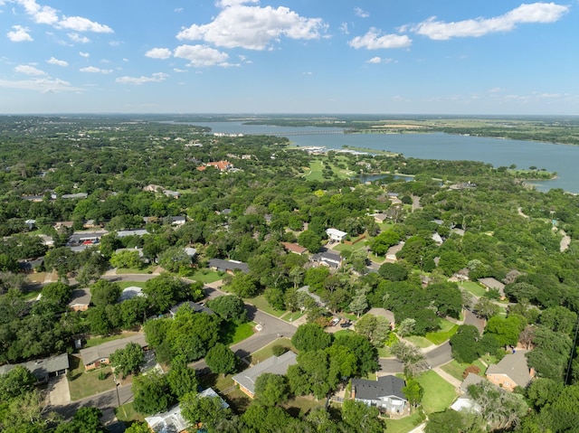 2333 Hermanson Dr, Waco, TX 76710 - drone / aerial view of a large body of water