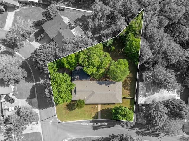 2333 Hermanson Dr, Waco, TX 76710 - aerial view of property and surrounding area featuring property boundaries highlighted