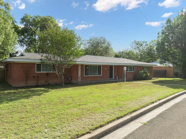 2333 Hermanson Dr, Waco, TX 76710 - ranch-style house featuring brick siding