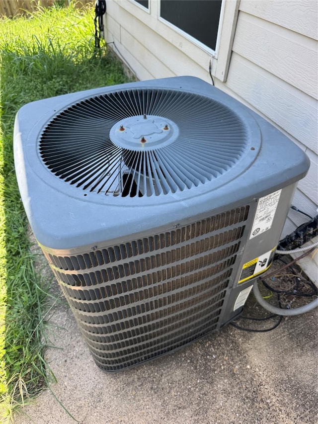 3048 Saint Ursula Dr, Dallas, TX 75233 - exterior view of a cooling unit