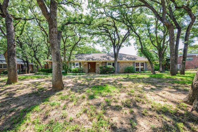 1203 Woodridge Cir, Euless, TX 76040 - view of front of property featuring brick siding