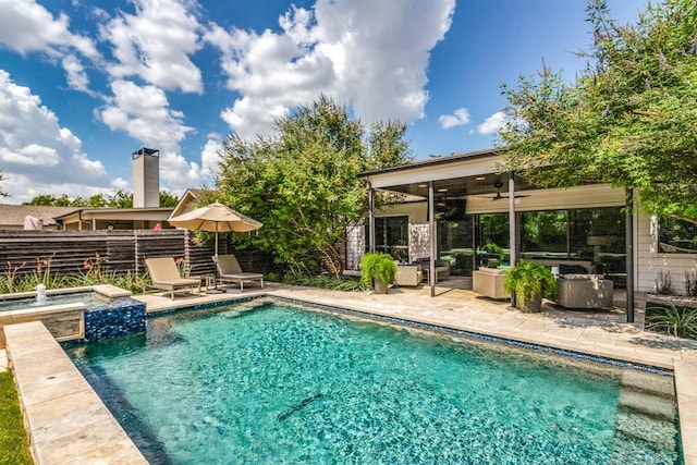 3866 Lively Ln, Dallas, TX 75220 - view of pool with a pool with connected hot tub and a patio area