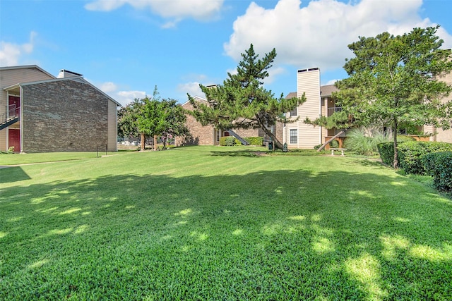 4748 Old Bent Tree Ln Unit 701, Dallas, TX 75287 - view of green lawn