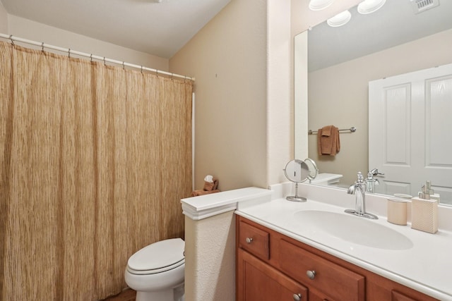 7850 Estancia Dr, Frisco, TX 75036 - bathroom featuring vanity and a shower with curtain