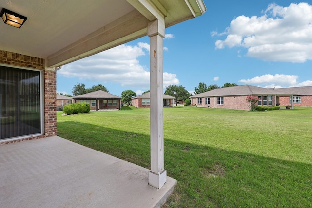7850 Estancia Dr, Frisco, TX 75036 - view of grassy yard featuring a patio area