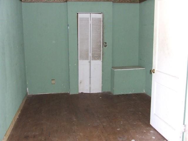 1729 Lindy Ln, Irving, TX 75060 - view of unfurnished room