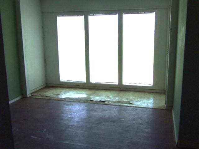 1729 Lindy Ln, Irving, TX 75060 - view of empty room