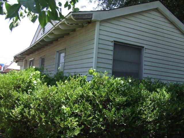 1729 Lindy Ln, Irving, TX 75060 - view of home's exterior featuring a garage