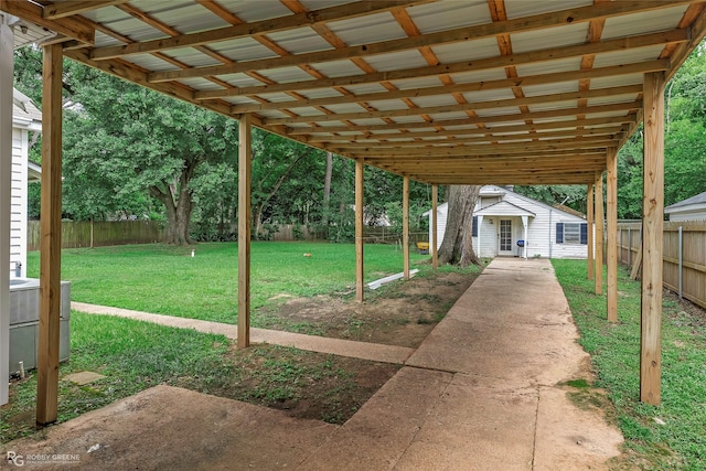 171 Albert Ave, Shreveport, LA 71105 - fenced backyard featuring an outbuilding