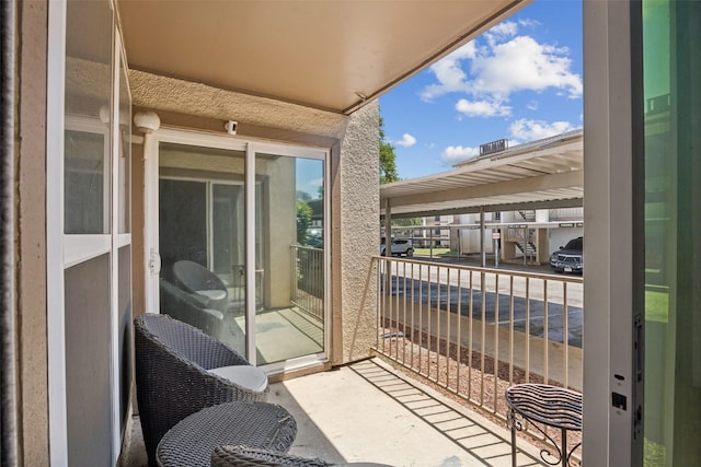 6050 Melody Ln Unit 107, Dallas, TX 75231 - view of balcony
