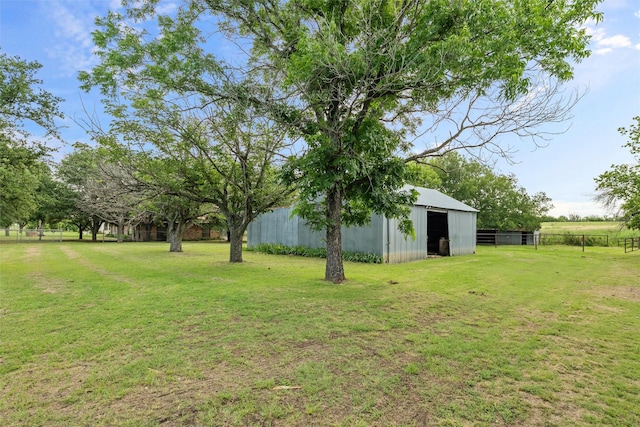 7220 Tucker Dr, Weatherford, TX 76085 - view of yard featuring an outbuilding