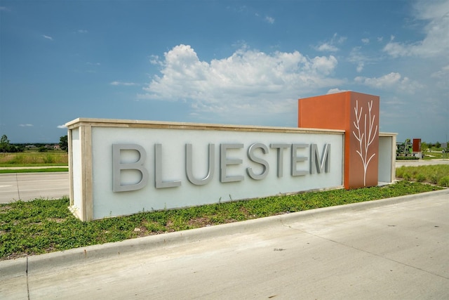 171 Tanager Dr, Rhome, TX 76078 - view of community / neighborhood sign