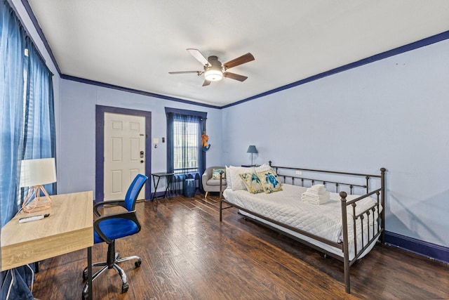 5502 Victor, Dallas, TX 75214 - bedroom featuring wood finished floors, an office area, ornamental molding, and a ceiling fan