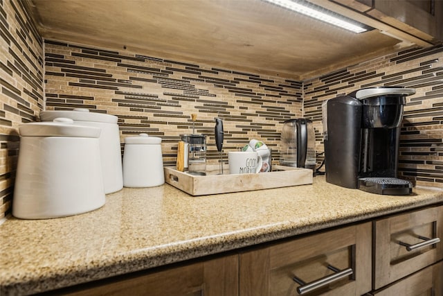 11330 Park Central Pl Unit C, Dallas, TX 75230 - kitchen featuring decorative backsplash