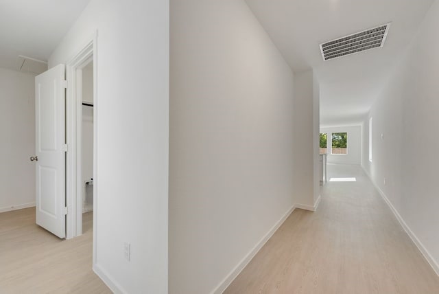 1657 Crested Way, Fort Worth, TX 76140 - hall with light wood-style flooring and baseboards