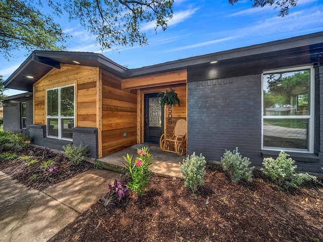 3505 Morningstar Ln, Farmers Branch, TX 75234 - entrance to property featuring brick siding