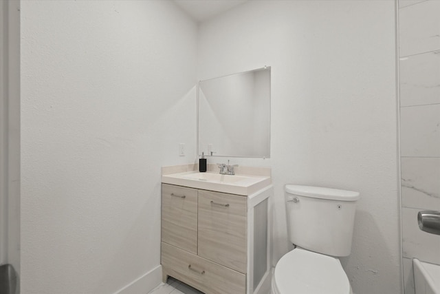 4807 Bedford Dr, Mesquite, TX 75150 - bathroom featuring vanity and a tub